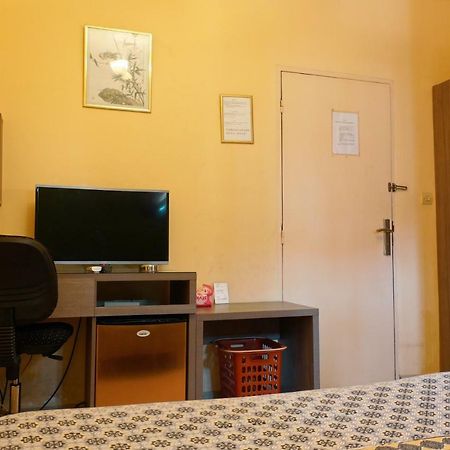 Petit Motel Beijing Абиджан Экстерьер фото